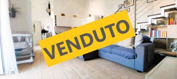 appartamento in vendita a Napoli in zona Bagnoli