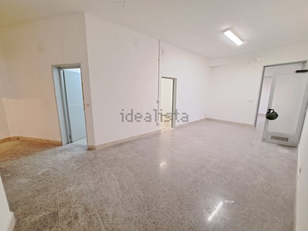 trivano in vendita a Napoli in zona Vomero