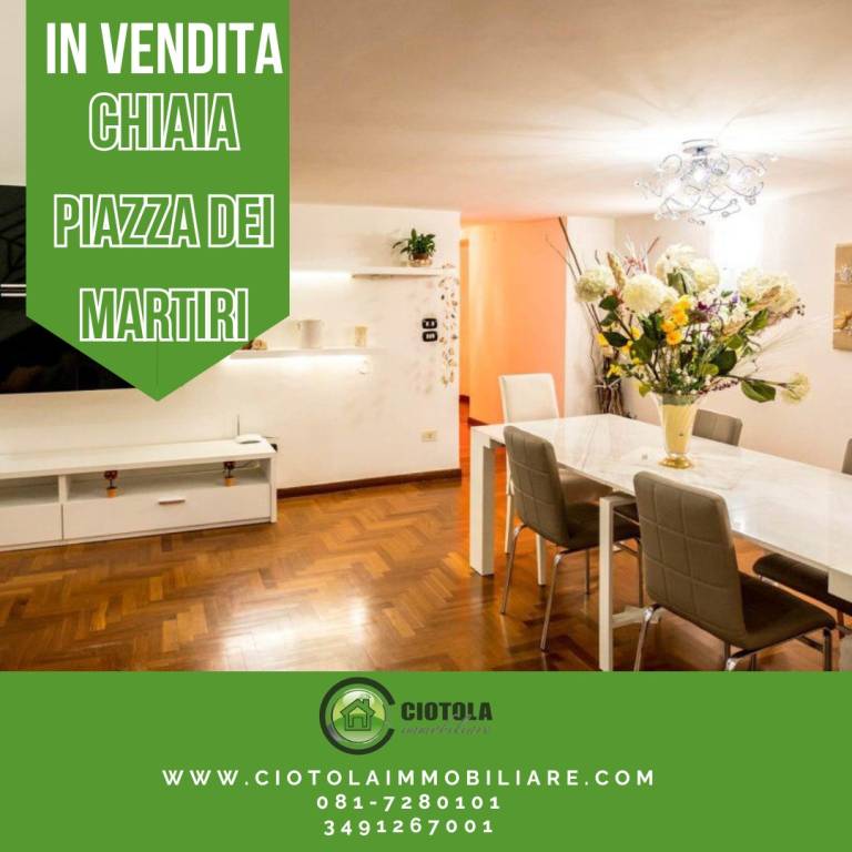 appartamento in vendita a Napoli in zona Chiaia