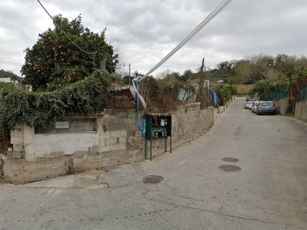 terreno agricolo in vendita a Napoli in zona Soccavo