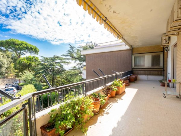 appartamento in vendita a Napoli in zona Posillipo