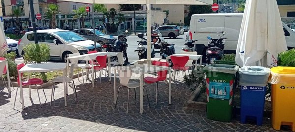 locale commerciale in vendita a Napoli in zona Fuorigrotta