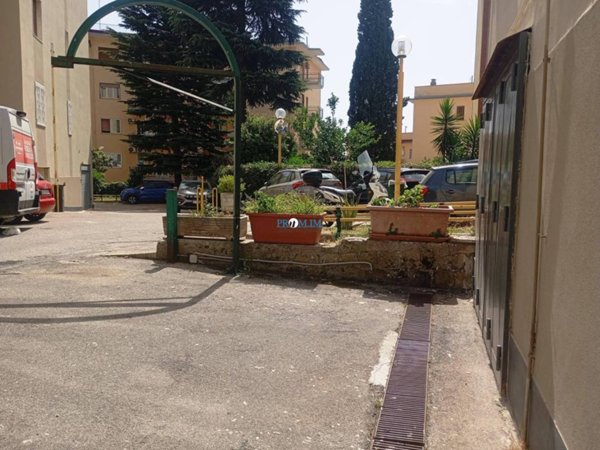 casa indipendente in vendita a Napoli in zona Camaldoli