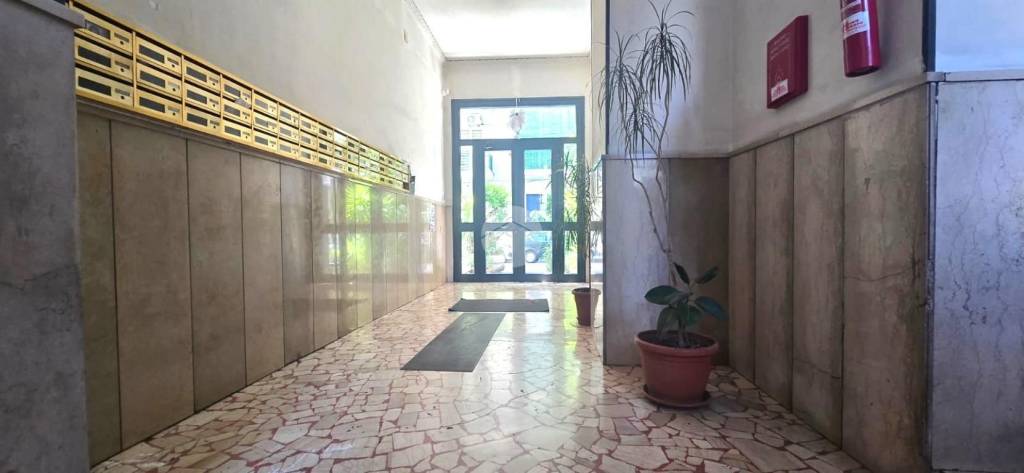 appartamento in vendita a Napoli in zona Fuorigrotta