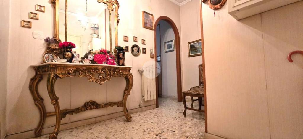 appartamento in vendita a Napoli in zona Fuorigrotta