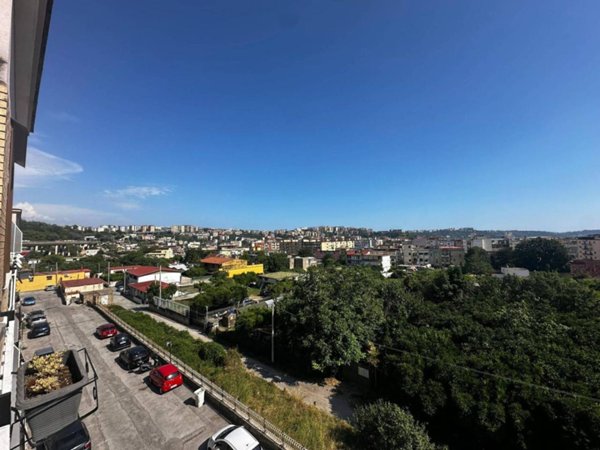 appartamento in vendita a Napoli in zona Pianura
