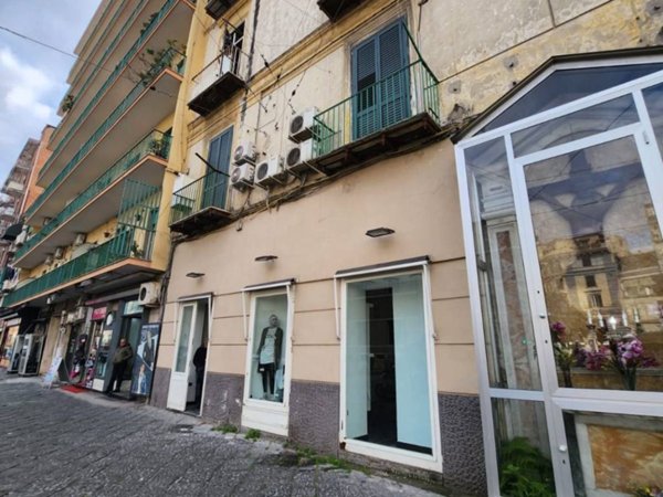 negozio in vendita a Napoli