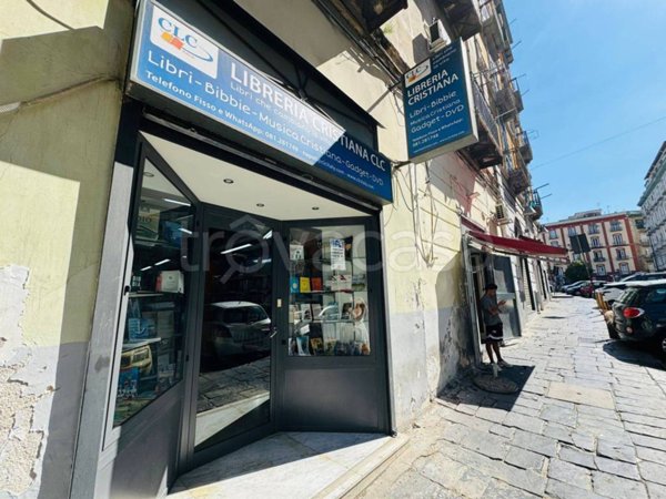 trivano in vendita a Napoli