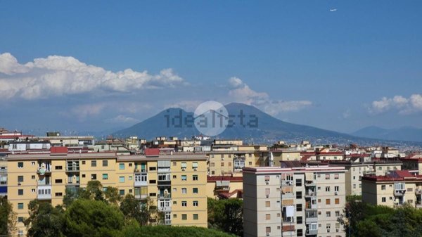 appartamento in vendita a Napoli