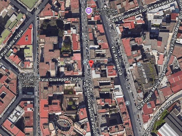appartamento in vendita a Napoli in zona San Carlo all'Arena