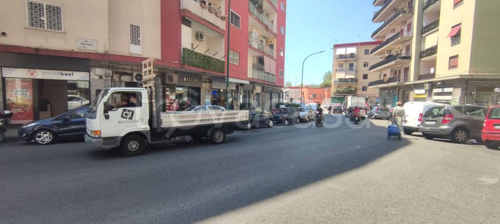 appartamento in vendita a Napoli in zona Arenella