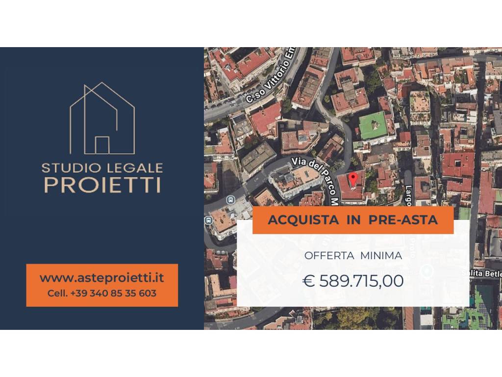 appartamento in vendita a Napoli in zona Chiaia