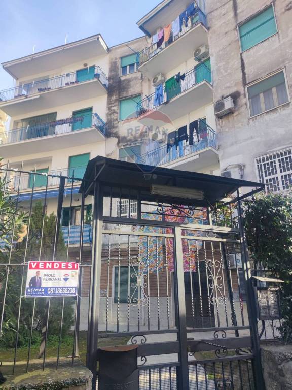 appartamento in vendita a Napoli in zona Mercato