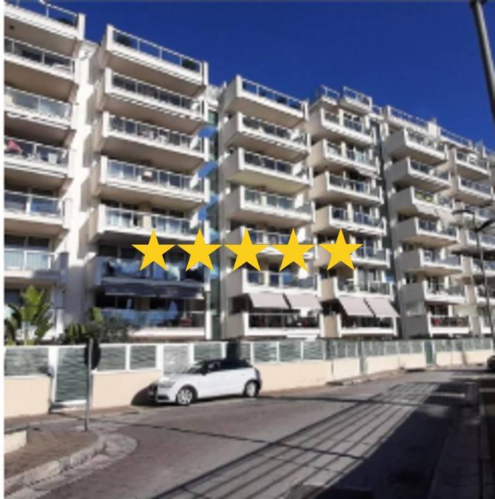 appartamento in vendita a Napoli in zona Capodimonte / Colli Aminei