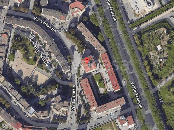 appartamento in vendita a Napoli in zona Mercato