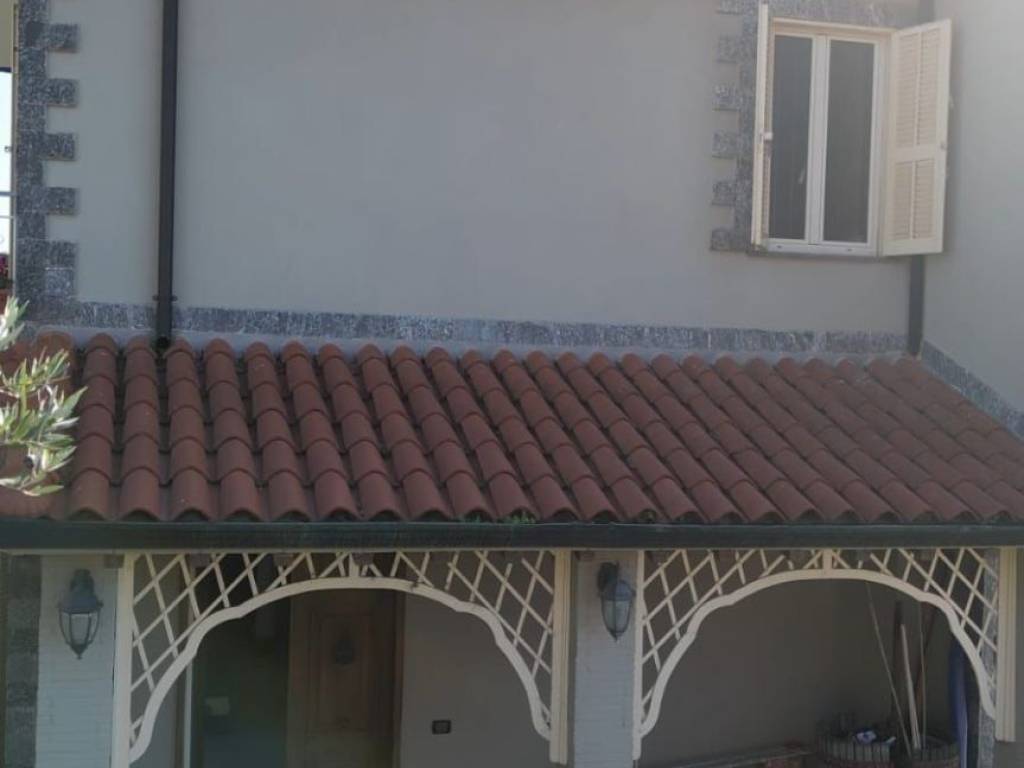 appartamento in vendita a Napoli in zona Pianura