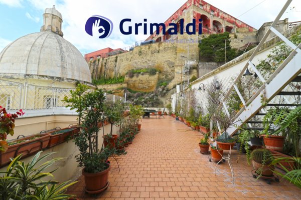 appartamento in vendita a Napoli