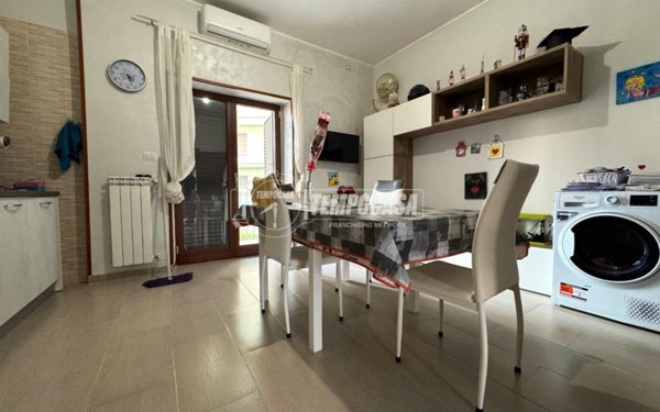 appartamento in vendita a Napoli in zona Bagnoli