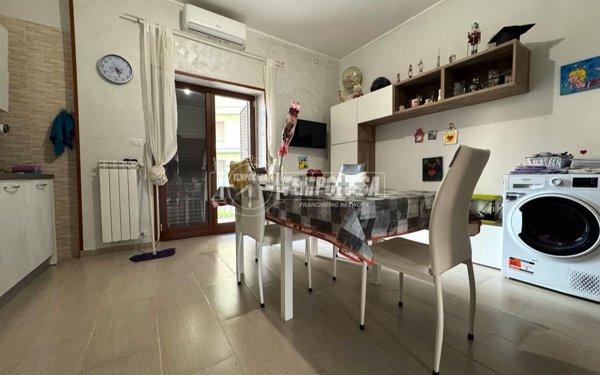 appartamento in vendita a Napoli in zona Bagnoli