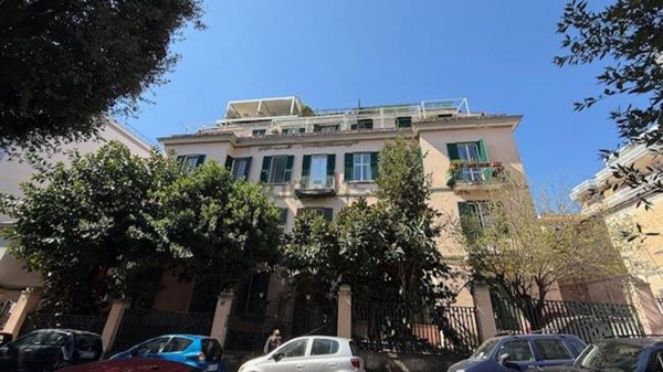 appartamento in vendita a Napoli in zona Bagnoli