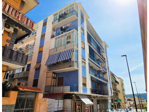 appartamento in vendita a Napoli in zona Bagnoli