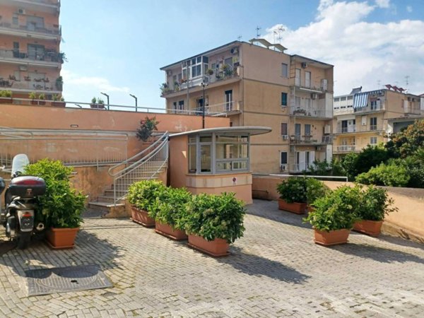 appartamento in vendita a Napoli in zona Soccavo