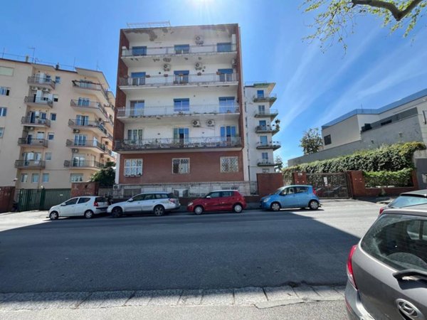 appartamento in vendita a Napoli in zona Posillipo