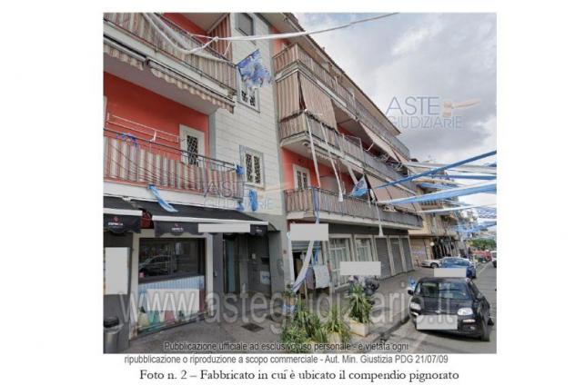 appartamento in vendita a Napoli in zona Miano