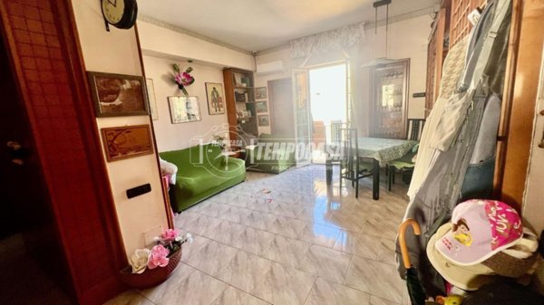 appartamento in vendita a Napoli in zona Fuorigrotta