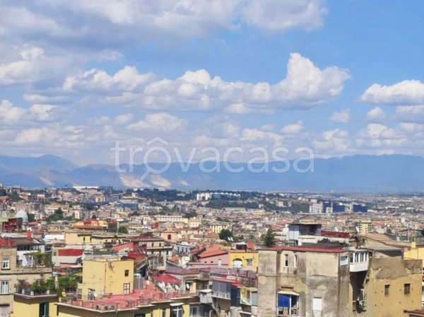 appartamento in vendita a Napoli