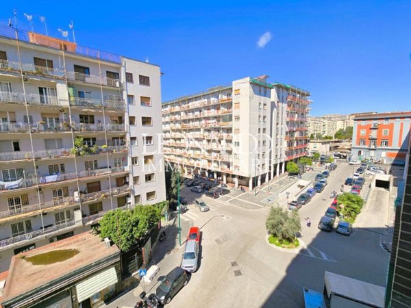 appartamento in vendita a Napoli in zona Vomero