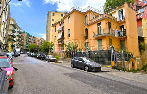 appartamento in vendita a Napoli in zona Arenella