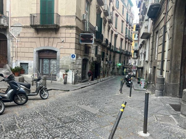 appartamento in vendita a Napoli