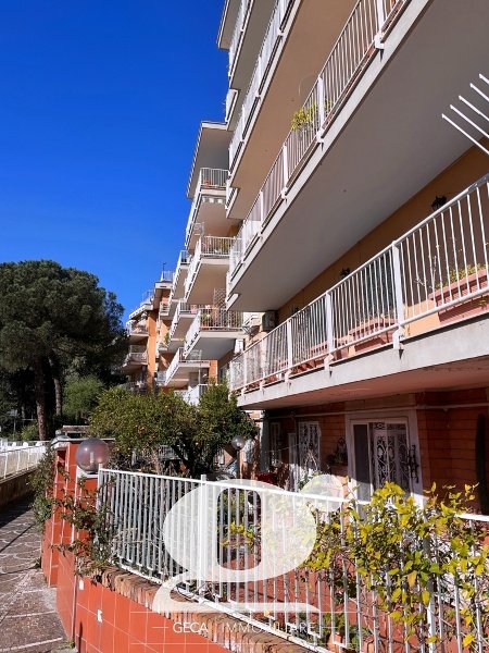 appartamento in vendita a Napoli in zona Capodimonte / Colli Aminei
