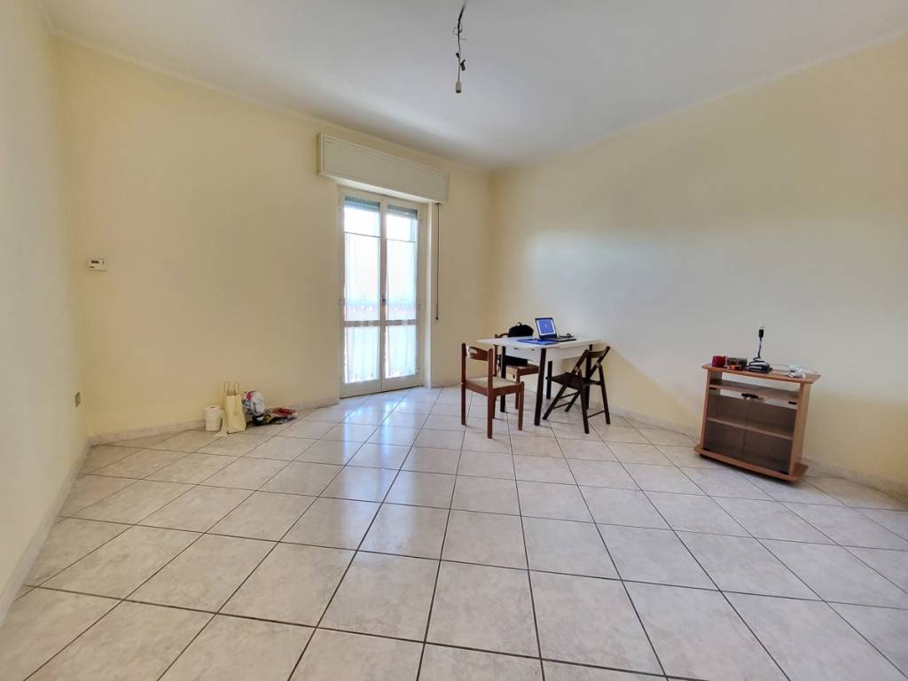 appartamento in vendita a Napoli in zona Bagnoli