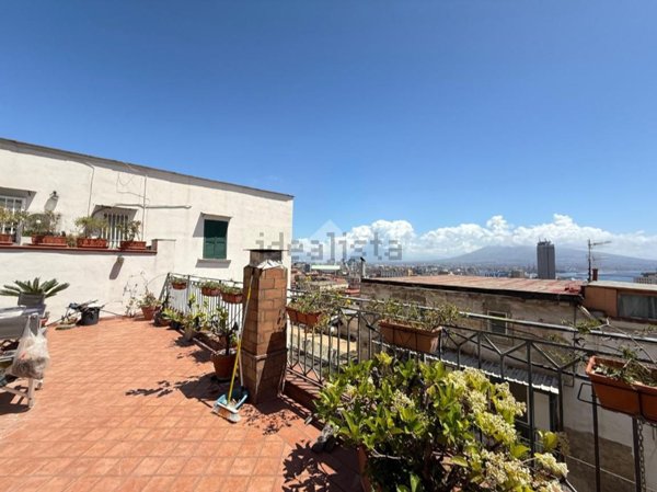 appartamento in vendita a Napoli