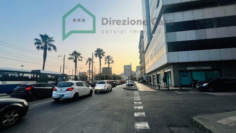 appartamento in vendita a Napoli in zona Mercato