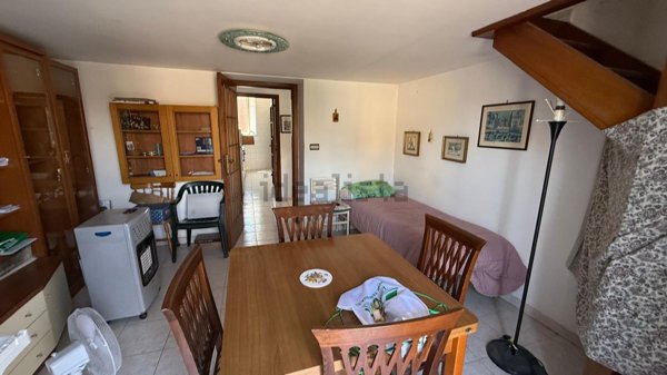 appartamento in vendita a Napoli in zona Bagnoli