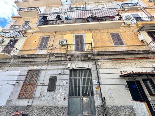 appartamento in vendita a Napoli in zona Pendino / San Giuseppe