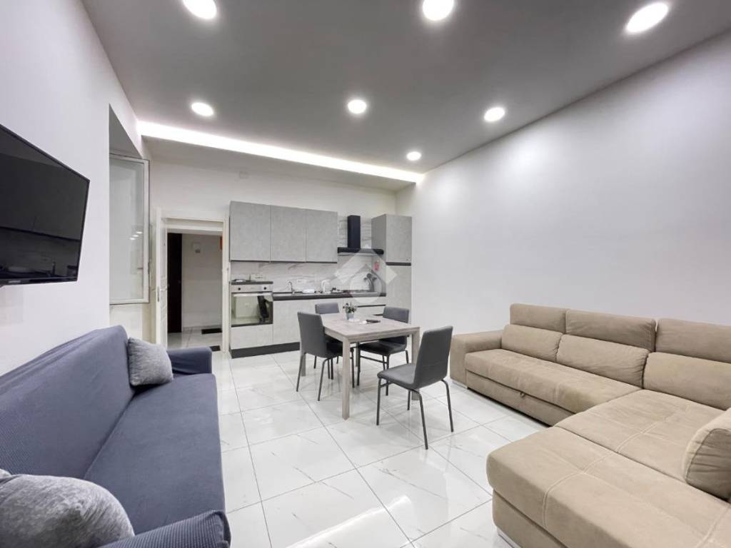 appartamento in vendita a Napoli