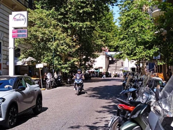appartamento in vendita a Napoli in zona Vomero