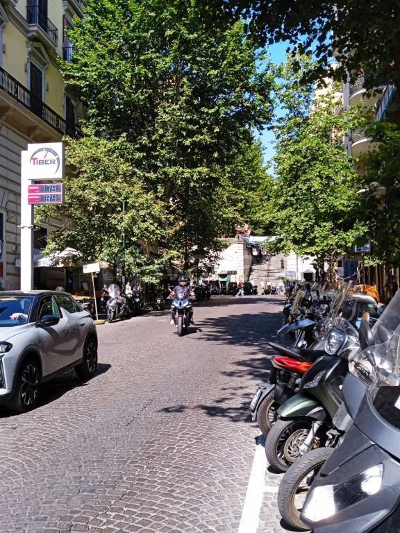appartamento in vendita a Napoli in zona Vomero
