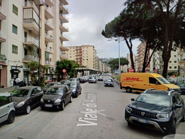 appartamento in vendita a Napoli in zona Fuorigrotta