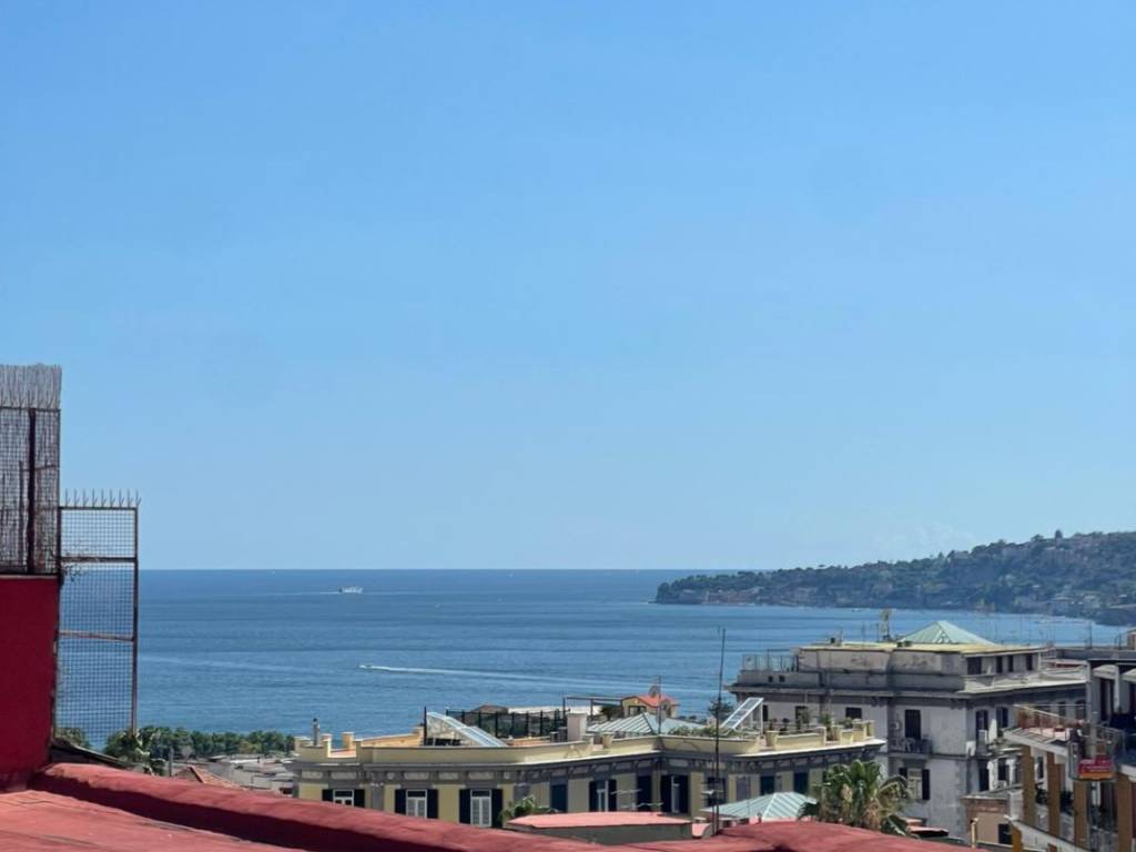 appartamento in vendita a Napoli in zona Vomero