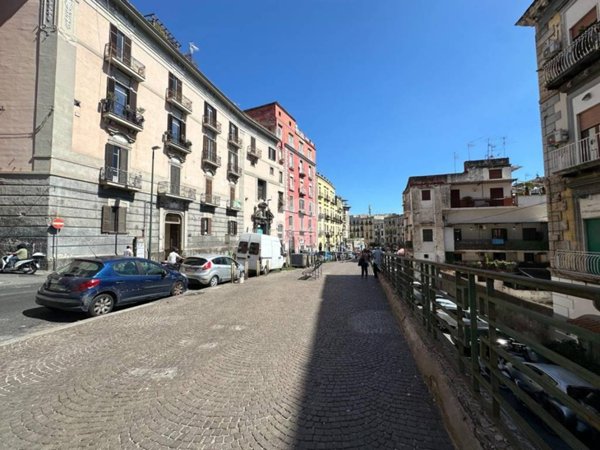 appartamento in vendita a Napoli