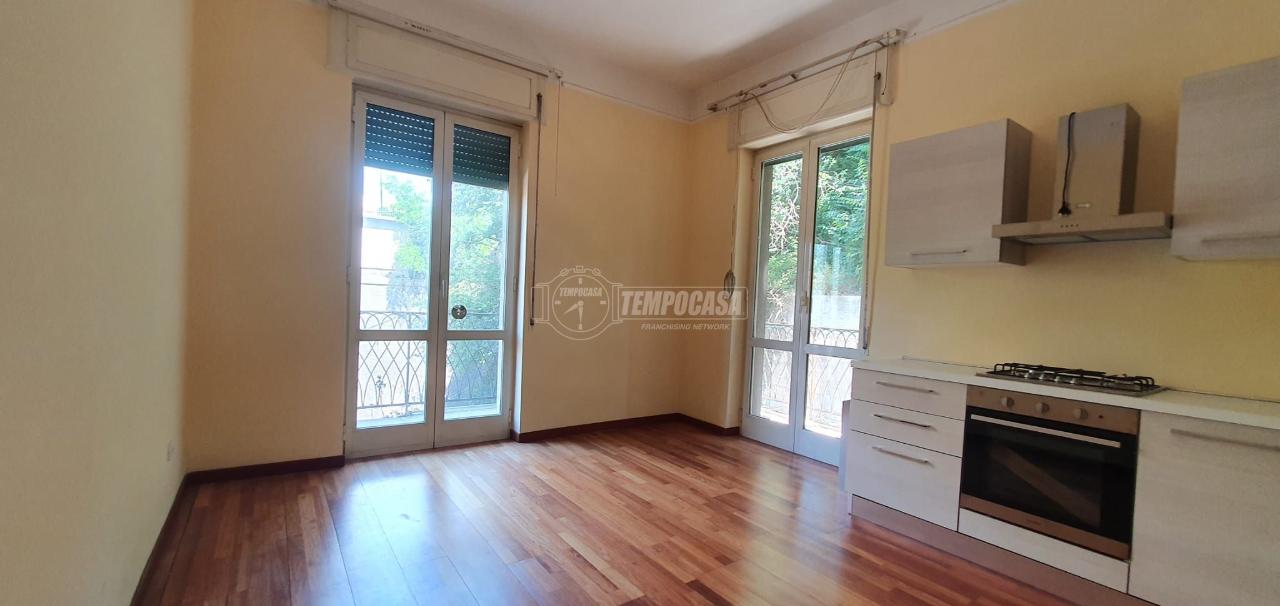 appartamento in vendita a Napoli in zona Fuorigrotta