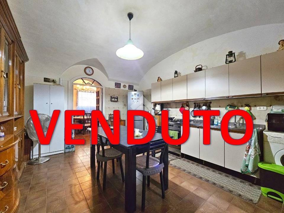 appartamento in vendita a Napoli in zona Bagnoli