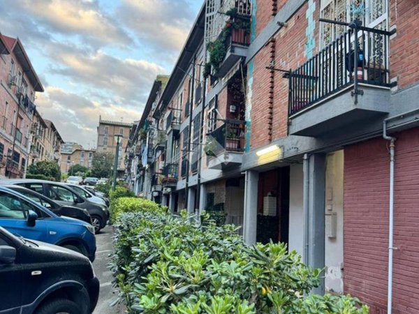 appartamento in vendita a Napoli in zona Pianura