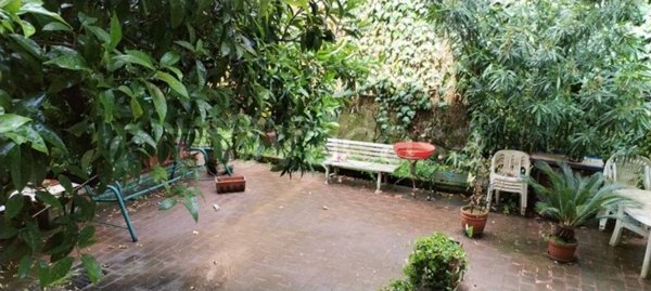 appartamento in vendita a Napoli in zona Arenella