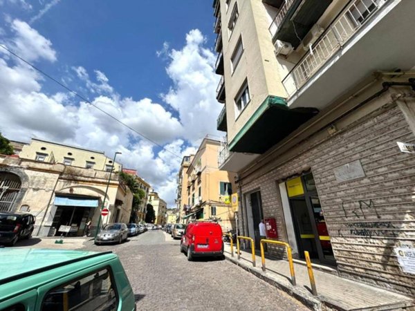 appartamento in vendita a Napoli